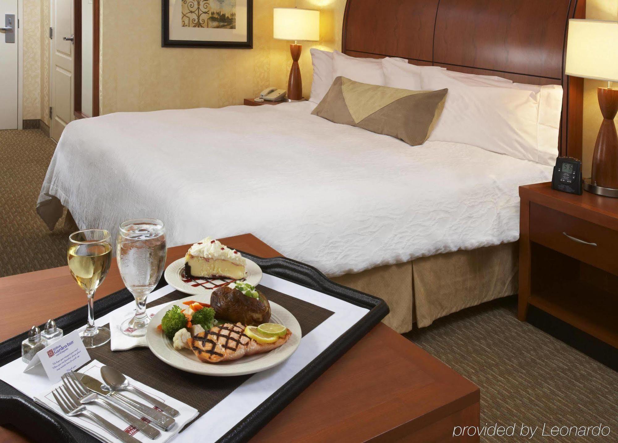 Hilton Garden Inn Toronto Airport Mississauga Szoba fotó